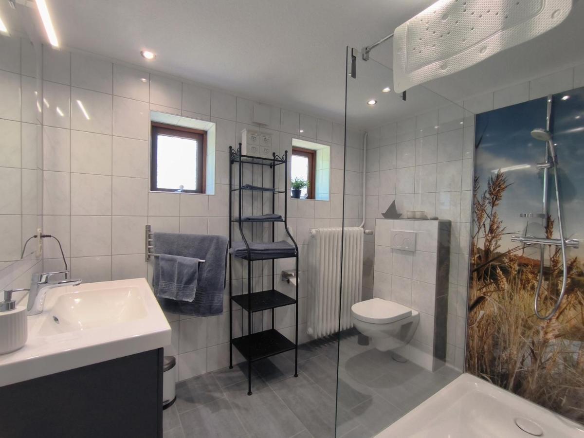 Ferienwohnung Zwischen Den Meeren - Schoene Und Gemuetliche Fewo Mit Garten Dorpstedt Exteriér fotografie